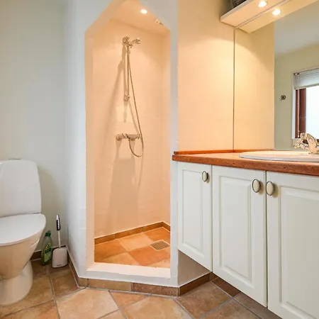 Three-bedroom In בית נופש אבלטופט